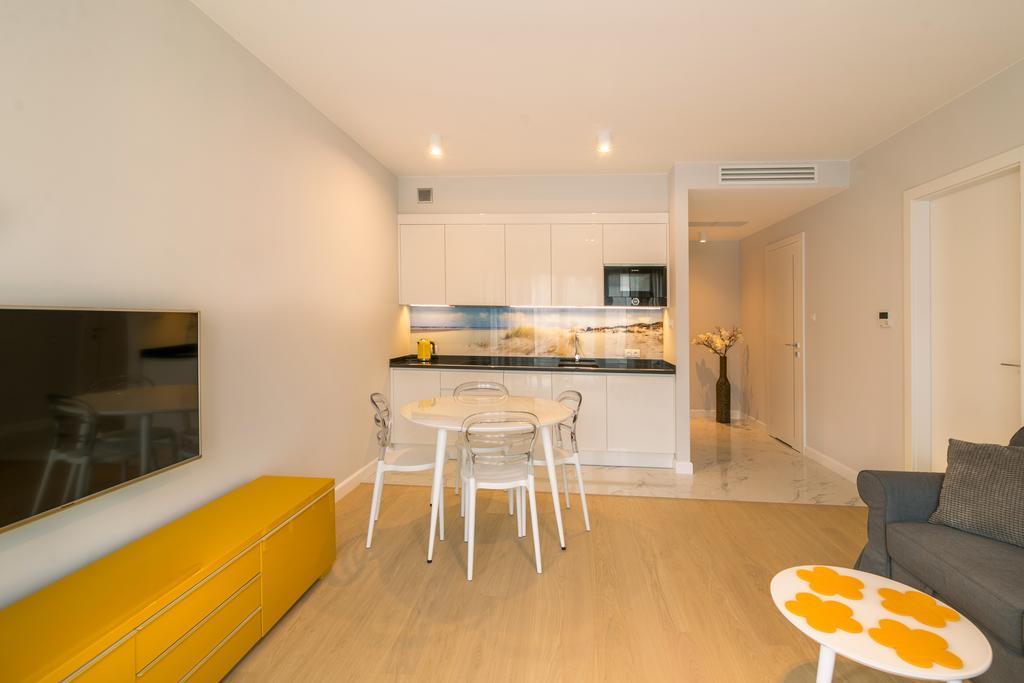 Grand Apartments Wave- Na Fali Сопот Экстерьер фото